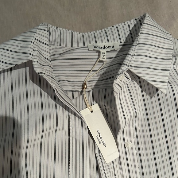 Heartloom button up XS - Picture 3 of 5